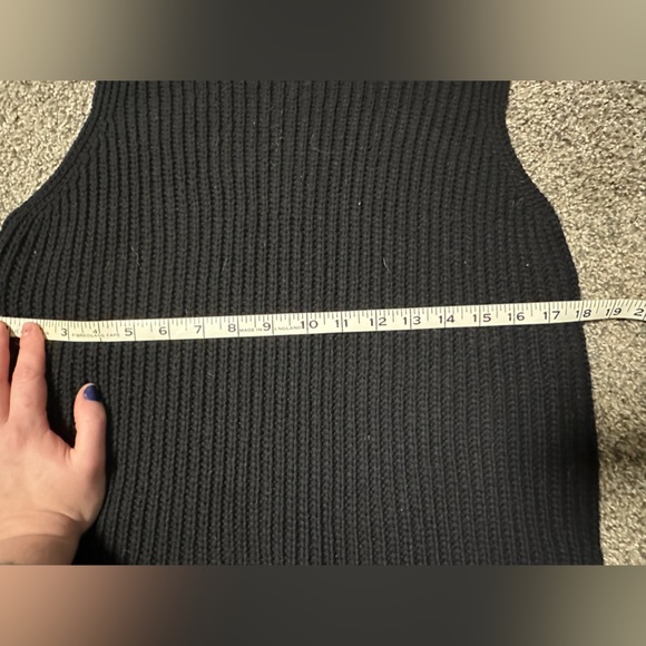 SOLD Size S knit mock neck tunic - Picture 7 of 8